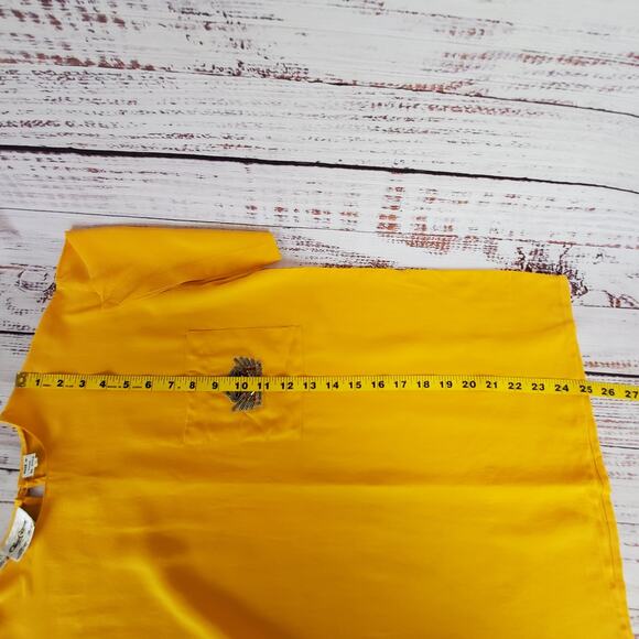 Vintage Oleg Cassini Silk Blouse Collection Shirt Beaded Logo Emblem Size 6 - Picture 8 of 9